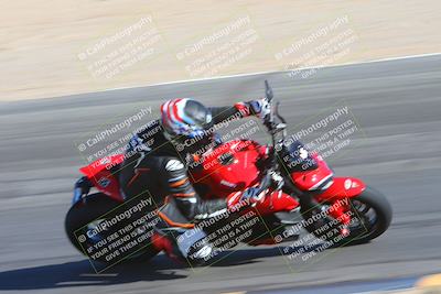 media/Nov-14-2024-Racers Edge (Thu) [[a7815e7aa5]]/3-B Group/Session 4 (Turn 10 Inside From Above)/